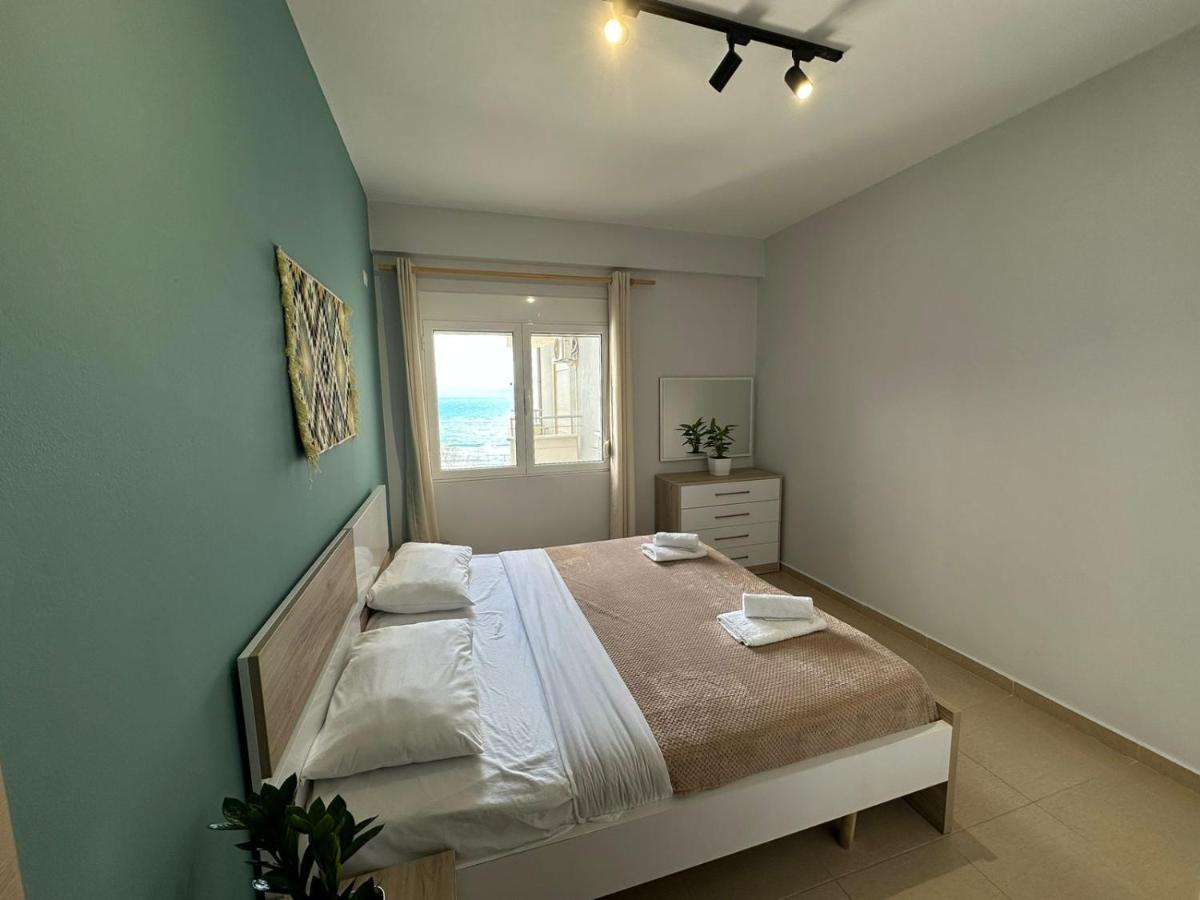 Trea Accomodations - On Private Beach With Sunbed & Umbrella Vlorë Exterior foto