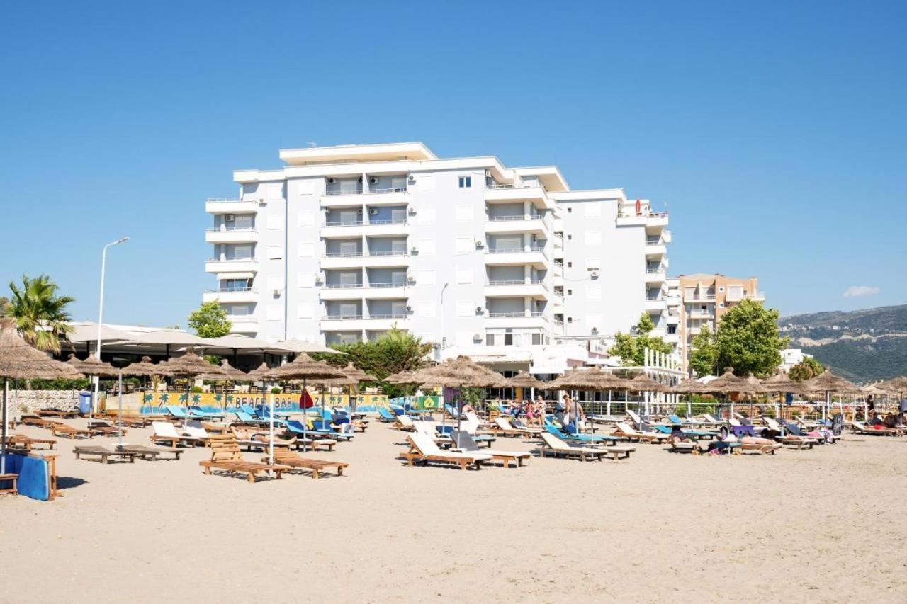 Trea Accomodations - On Private Beach With Sunbed & Umbrella Vlorë Exterior foto